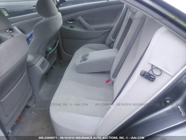 JTNBE46KX73087131 - 2007 TOYOTA CAMRY NEW GENERAT CE/LE/XLE/SE GRAY photo 8