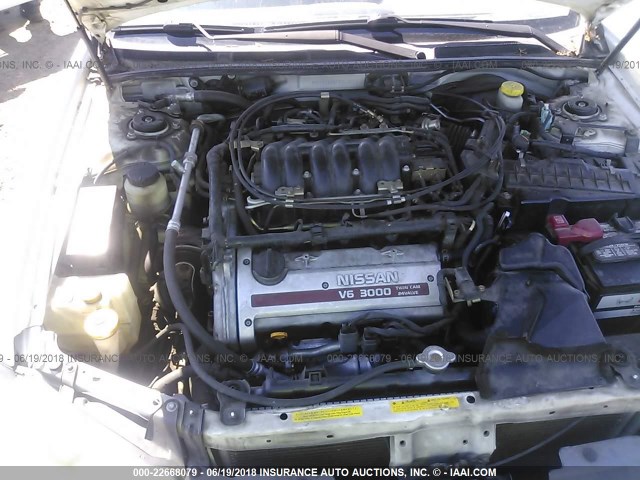 JN1CA31D6YT723183 - 2000 NISSAN MAXIMA GLE/GXE/SE WHITE photo 10