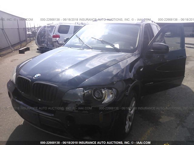 5UXZV4C55BL406458 - 2011 BMW X5 XDRIVE35I BLACK photo 2