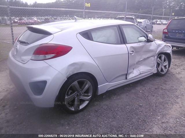 KMHTC6AE0DU161301 - 2013 HYUNDAI VELOSTER TURBO SILVER photo 4