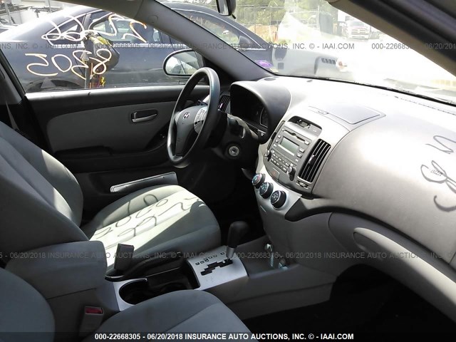 KMHDU46D19U805210 - 2009 HYUNDAI ELANTRA GLS/SE GRAY photo 5