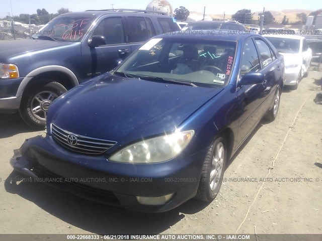 4T1BF30K95U086236 - 2005 TOYOTA CAMRY LE/XLE/SE 蓝色 照片 2
