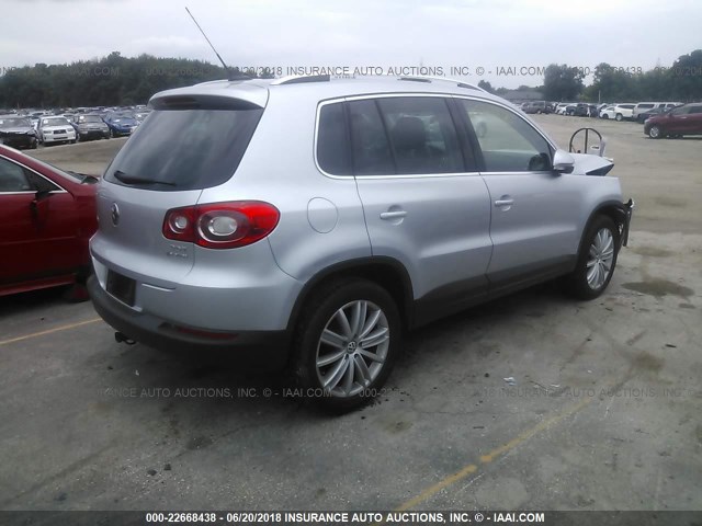 WVGBV7AX0BW534383 - 2011 VOLKSWAGEN TIGUAN S/SE/SEL SILVER photo 4