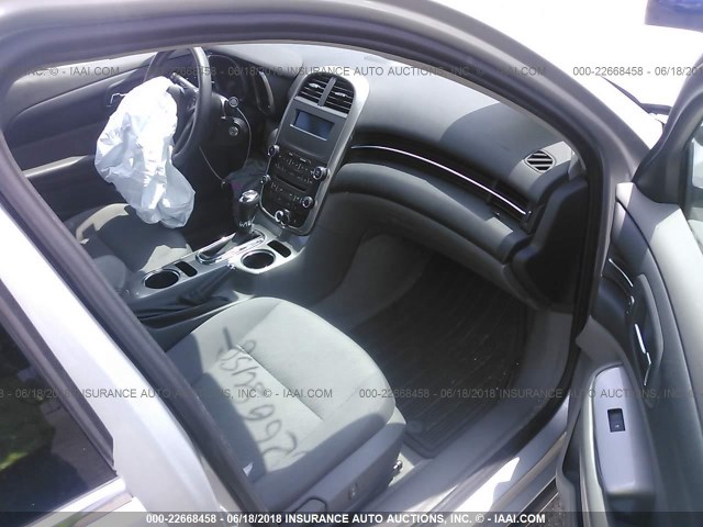 1G11B5SL9EF155582 - 2014 CHEVROLET MALIBU LS SILVER photo 5