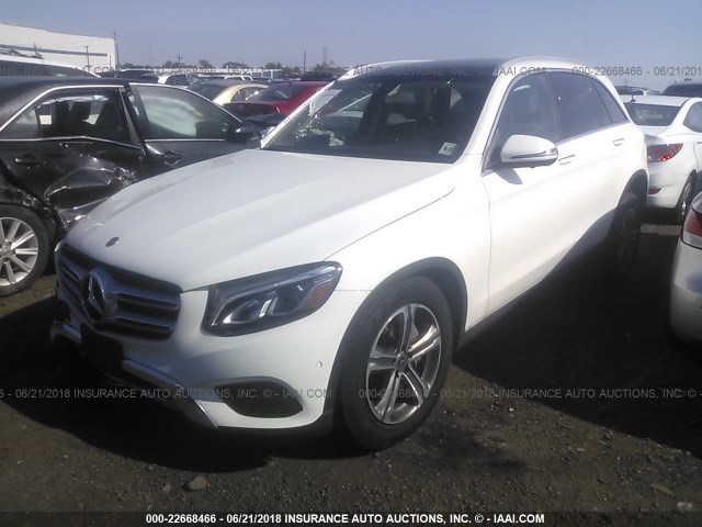 WDC0G4KB8JV021792 - 2018 MERCEDES-BENZ GLC 300 4MATIC WHITE photo 2