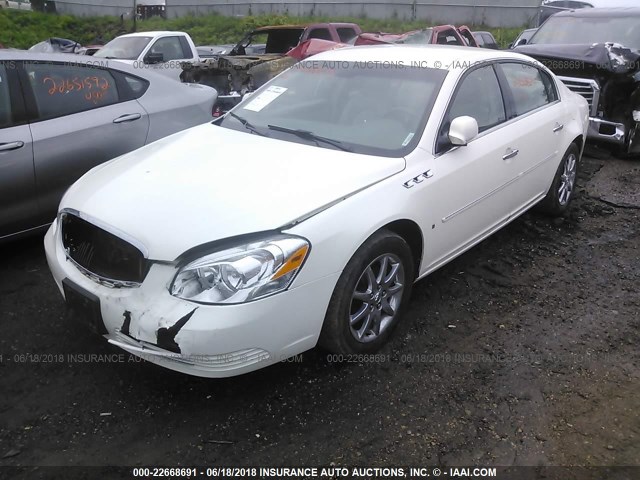 1G4HD57277U133901 - 2007 BUICK LUCERNE CXL WHITE photo 2