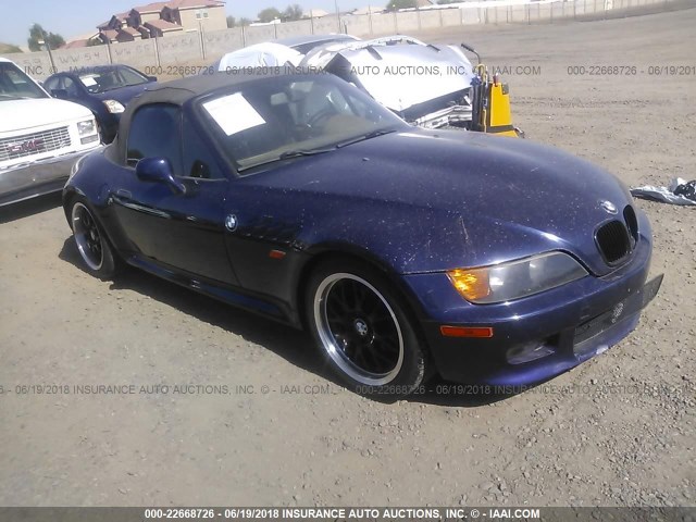 4USCJ3330WLC15075 - 1998 BMW Z3 2.8 Navy photo 1