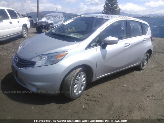 3N1CE2CP2FL425656 - 2015 NISSAN VERSA NOTE S/S PLUS/SV/SL/SR SILVER photo 2