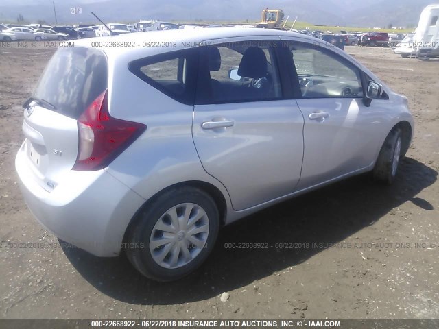 3N1CE2CP2FL425656 - 2015 NISSAN VERSA NOTE S/S PLUS/SV/SL/SR SILVER photo 4