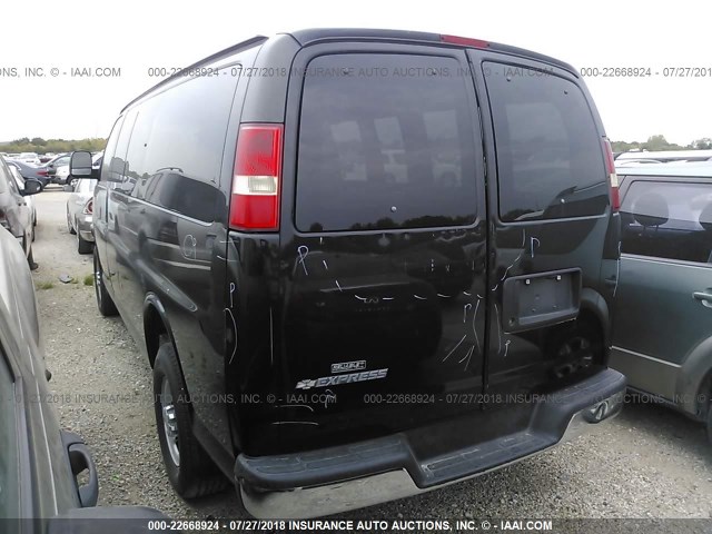 1GCGG25C091153915 - 2009 CHEVROLET EXPRESS G2500  BLACK photo 3