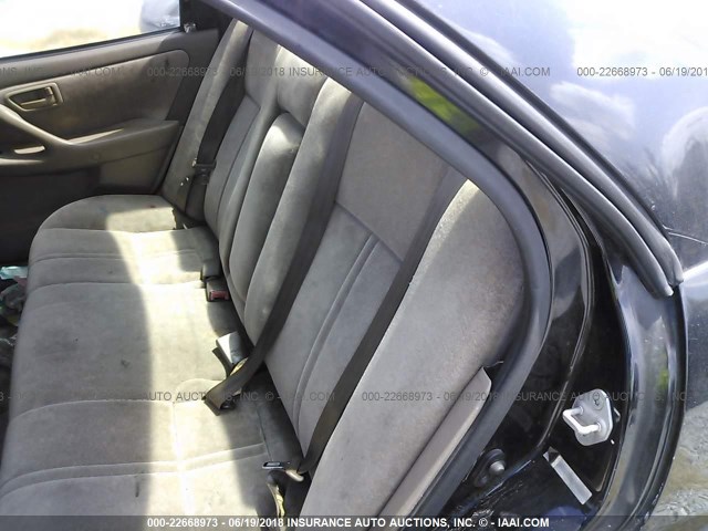 4T1BG22K5WU237207 - 1998 TOYOTA CAMRY CE/LE/XLE BLACK photo 8