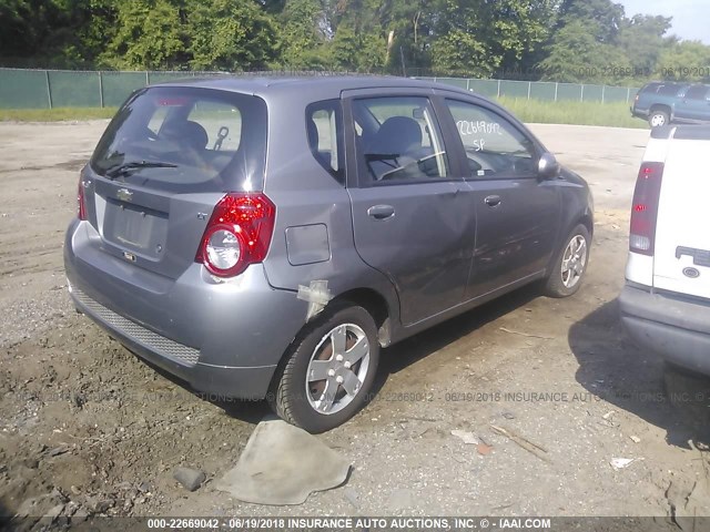 KL1TD6DE4AB113179 - 2010 CHEVROLET AVEO LS/LT 灰色 照片 4