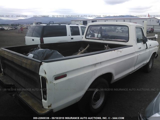 F25JCFA5763 - 1979 FORD F-250 WHITE photo 4