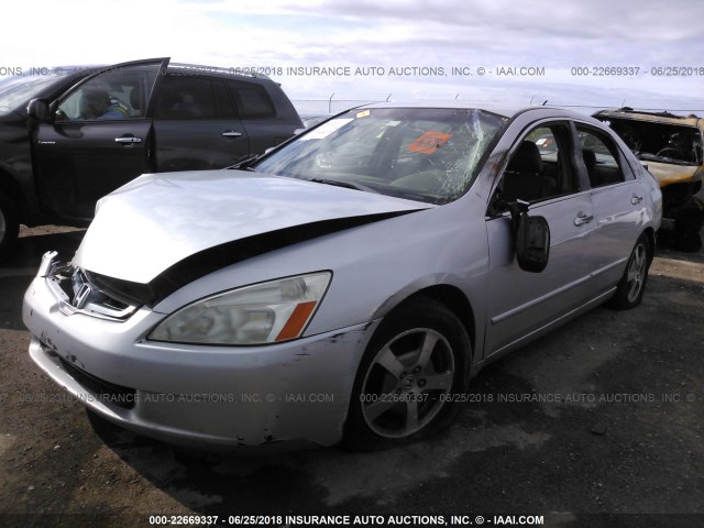 JHMCN36545C003801 - 2005 HONDA ACCORD HYBRID SILVER photo 2