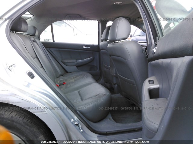 JHMCN36545C003801 - 2005 HONDA ACCORD HYBRID SILVER photo 8