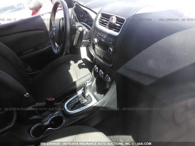 1B3BD4FB8BN578447 - 2011 DODGE AVENGER EXPRESS 白色 照片 5