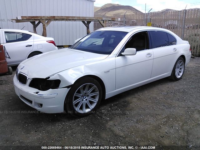 WBAHN83557DT75182 - 2007 BMW 750 WHITE photo 2