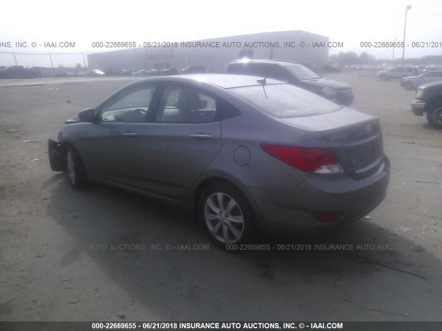 KMHCU4AE8EU594125 - 2014 HYUNDAI ACCENT GLS/SE GRAY photo 3