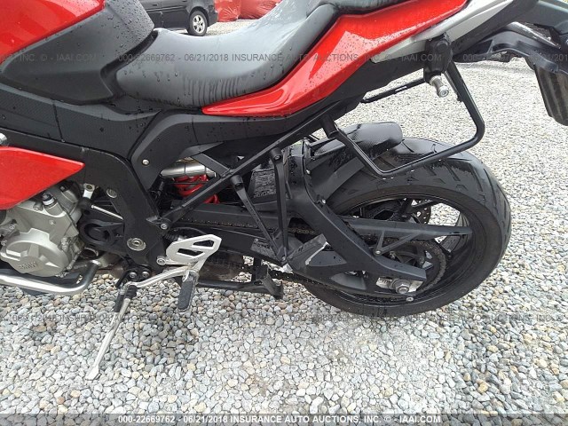 WB10D1301GZ461720 - 2016 BMW S 1000 XR RED photo 6