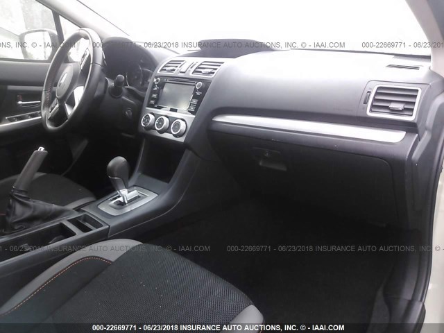 JF2GPABC6G8303921 - 2016 SUBARU CROSSTREK PREMIUM თაფლისფერი ფოტო 5