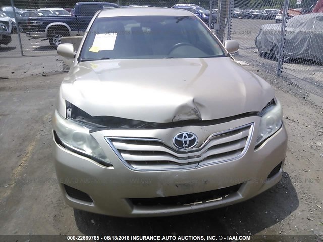 4T1BF3EK6AU077660 - 2010 TOYOTA CAMRY SE/LE/XLE 金色 照片 6