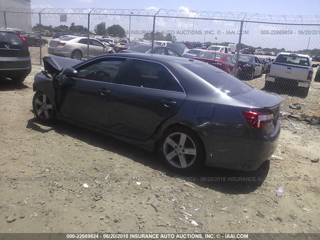 4T1BF1FK1CU010776 - 2012 TOYOTA CAMRY SE/LE/XLE 灰色 照片 3