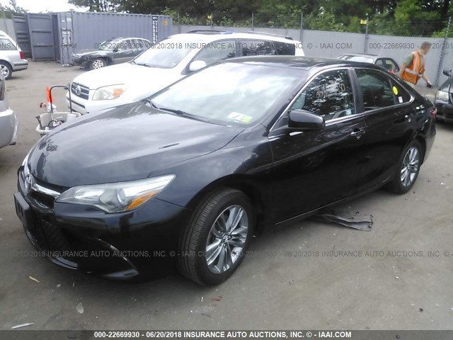4T1BF1FK6FU009689 - 2015 TOYOTA CAMRY LE/XLE/SE/XSE 黑色 照片 2