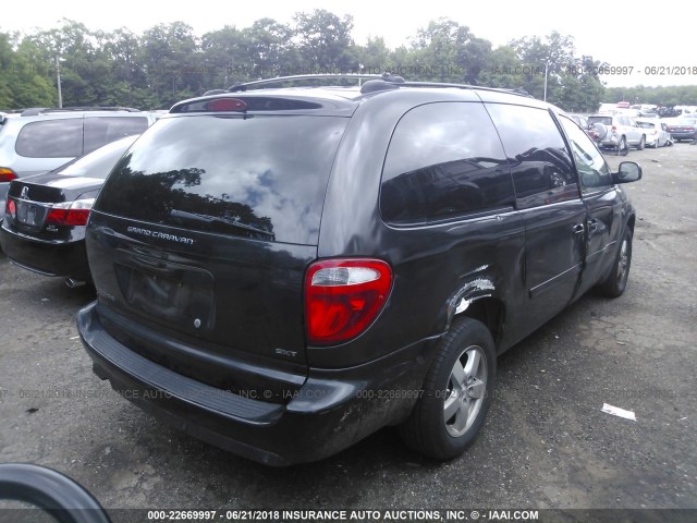 2D4GP44L65R135599 - 2005 DODGE GRAND CARAVAN SXT BLACK photo 4