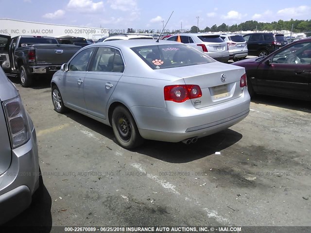 3VWEF71K07M201916 - 2007 VOLKSWAGEN JETTA WOLFSBURG 银色 照片 3