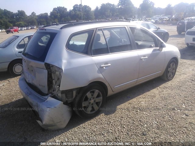 KNAFG526087137931 - 2008 KIA RONDO LX/EX SILVER photo 4