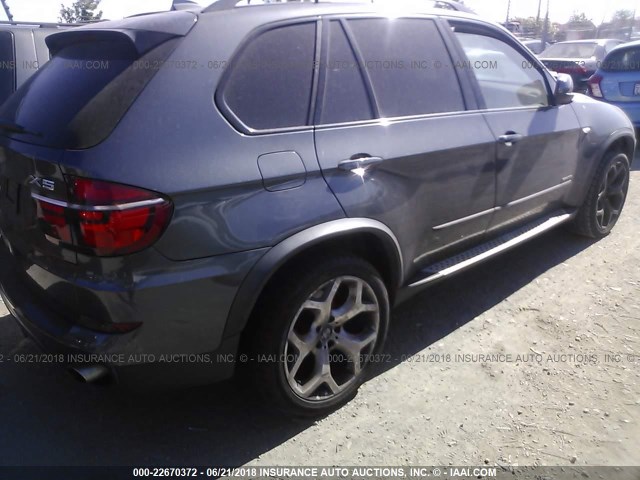 5UXZV4C58CL765353 - 2012 BMW X5 XDRIVE35I GRAY photo 4