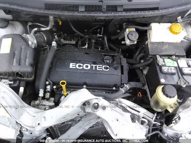 KL1TG5DEXAB106142 - 2010 CHEVROLET AVEO LT GRAY photo 10