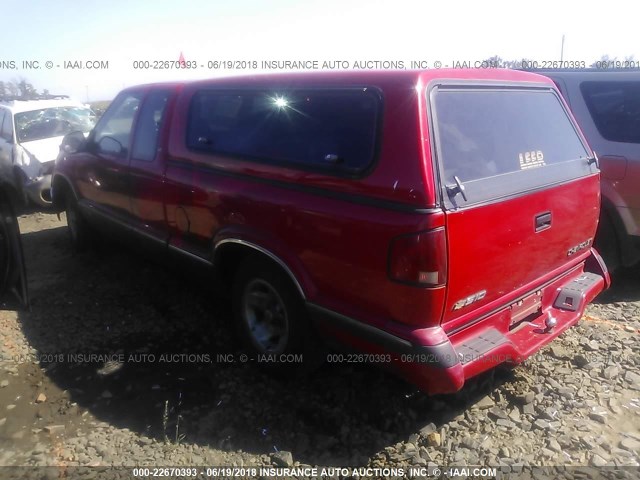 1GCCS19X7T8210145 - 1996 CHEVROLET S TRUCK S10 RED photo 3