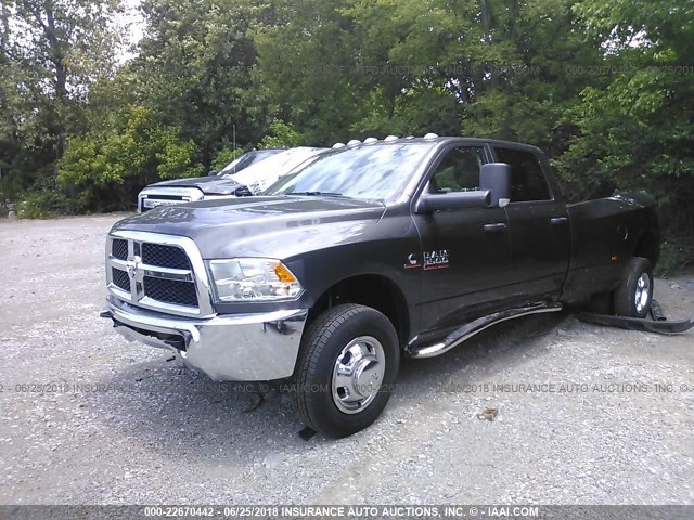 3C63RRGL0JG266985 - 2018 RAM 3500 ST GRAY photo 2