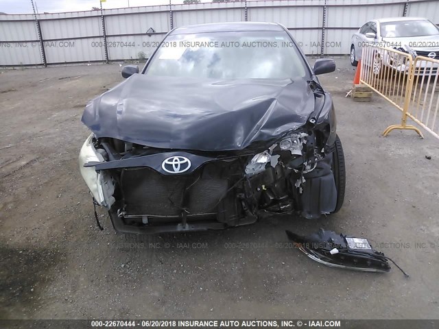 4T4BF3EK6BR158097 - 2011 TOYOTA CAMRY SE/LE/XLE შავი ფოტო 6