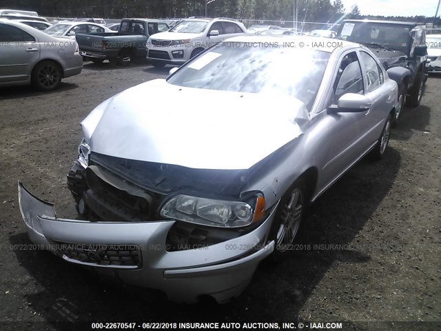 YV1RS592772602051 - 2007 VOLVO S60 2.5T SILVER photo 2