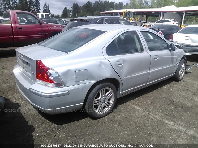 YV1RS592772602051 - 2007 VOLVO S60 2.5T SILVER photo 4