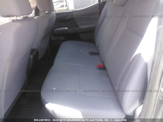 5TFAZ5CN1GX013744 - 2016 TOYOTA TACOMA DBL CAB/SR5/TRD SPORT/OR GRAY photo 8