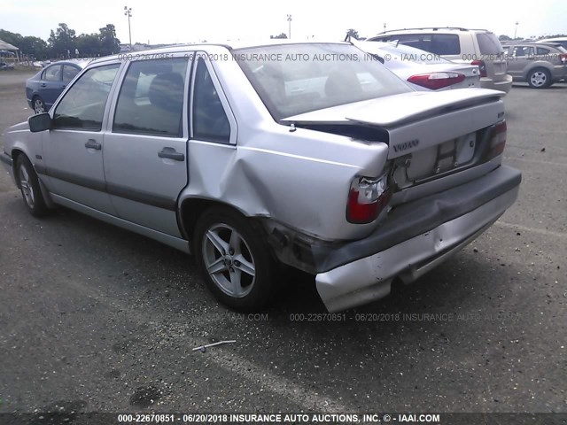 YV1LS5551V2408280 - 1997 VOLVO 850 Argent photo 6