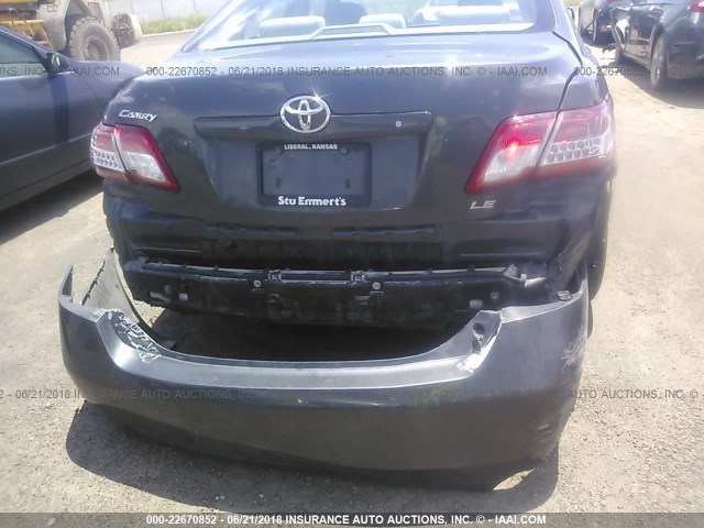 4T1BF3EK0AU023089 - 2010 TOYOTA CAMRY SE/LE/XLE 灰色 照片 6