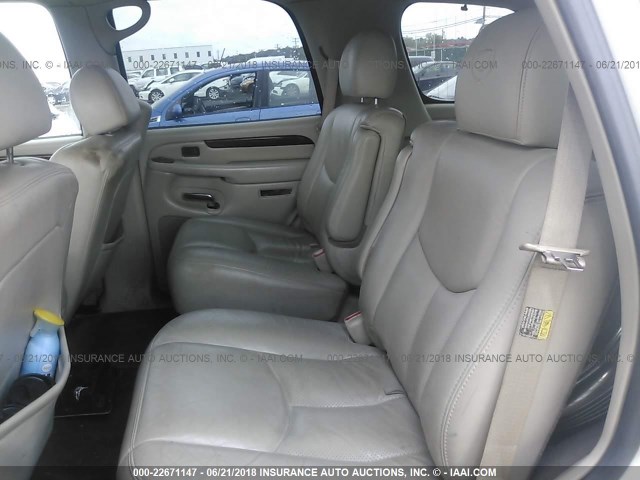 1GYEK63N74R189395 - 2004 CADILLAC ESCALADE LUXURY WHITE photo 8