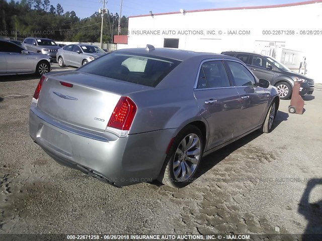 2C3CCAEG6JH207963 - 2018 CHRYSLER 300 LIMITED GRAY photo 4