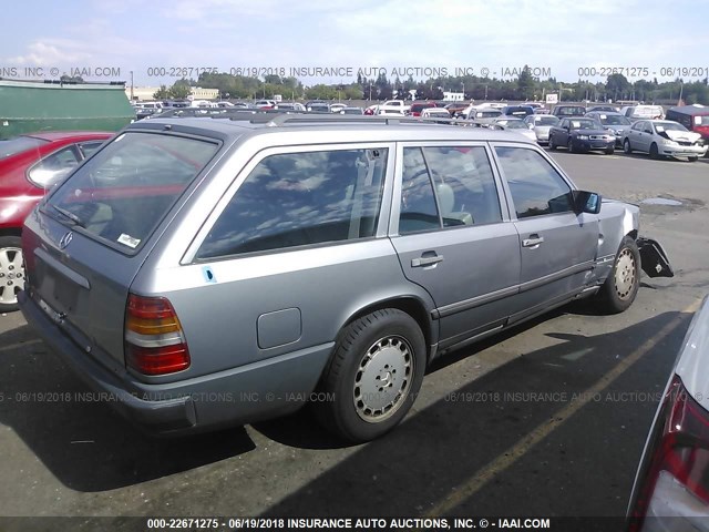 WDBEB93D1HF033731 - 1987 MERCEDES-BENZ 300 TDT SILVER photo 4