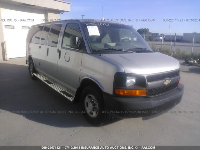 1GAHG39K191160330 - 2009 CHEVROLET EXPRESS G3500  GRAY photo 1