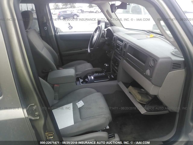 1J8HH48K66C171439 - 2006 JEEP COMMANDER ოქროსფერი ფოტო 5