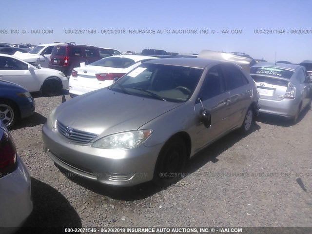 JTDBE32K863049738 - 2006 TOYOTA CAMRY LE/XLE TAN photo 2
