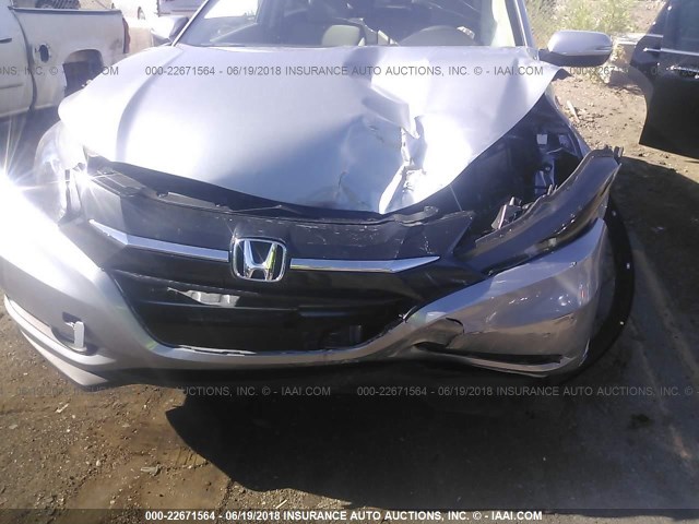 3CZRU6H59JG709693 - 2018 HONDA HR-V EX SILVER photo 6