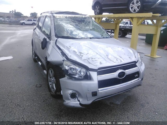 2T3YK4DV3AW006267 - 2010 TOYOTA RAV4 LIMITED SILVER photo 6