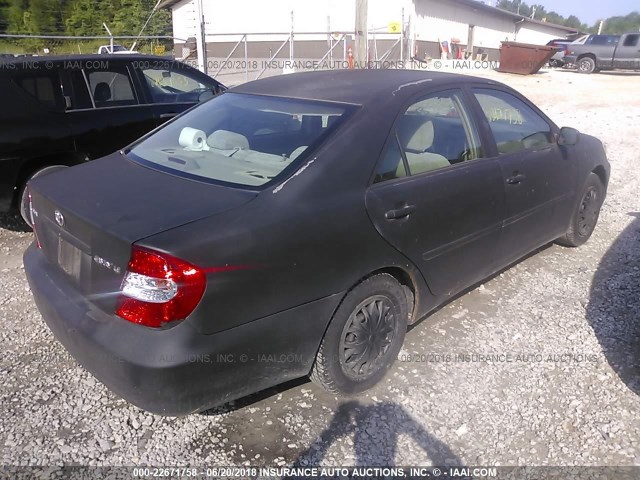4T1BE32K04U304594 - 2004 TOYOTA CAMRY LE/XLE/SE შავი ფოტო 4