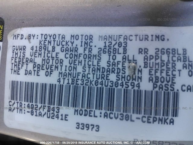 4T1BE32K04U304594 - 2004 TOYOTA CAMRY LE/XLE/SE შავი ფოტო 9